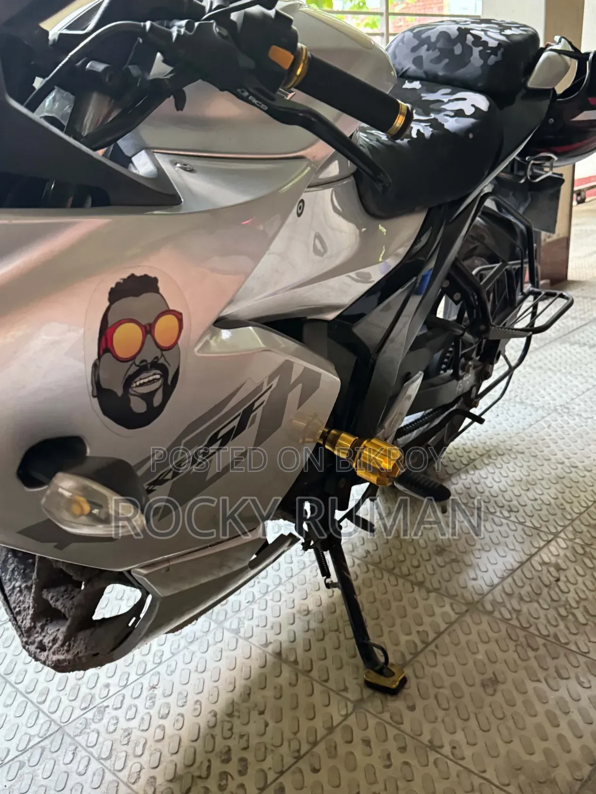 Suzuki Gixxer SF FI 2021 Silver