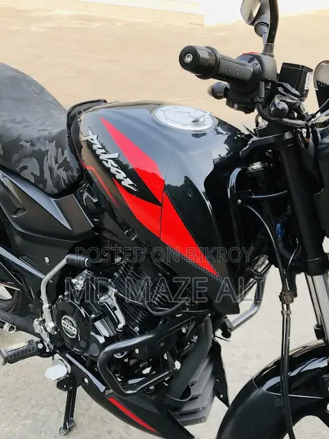 Bajaj Pulsar 150 2026 Black
