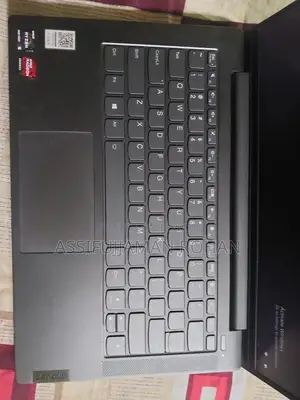 Laptop Lenovo 16GB AMD Ryzen 5 SSD 512GB