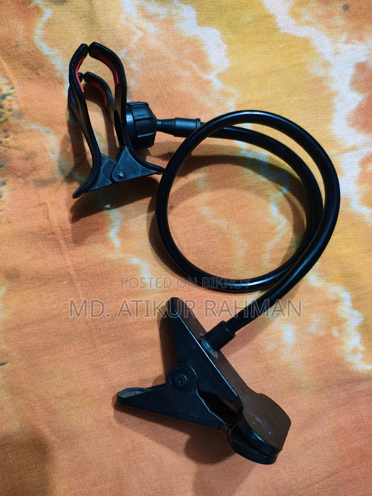 Flexible Mobile Stand