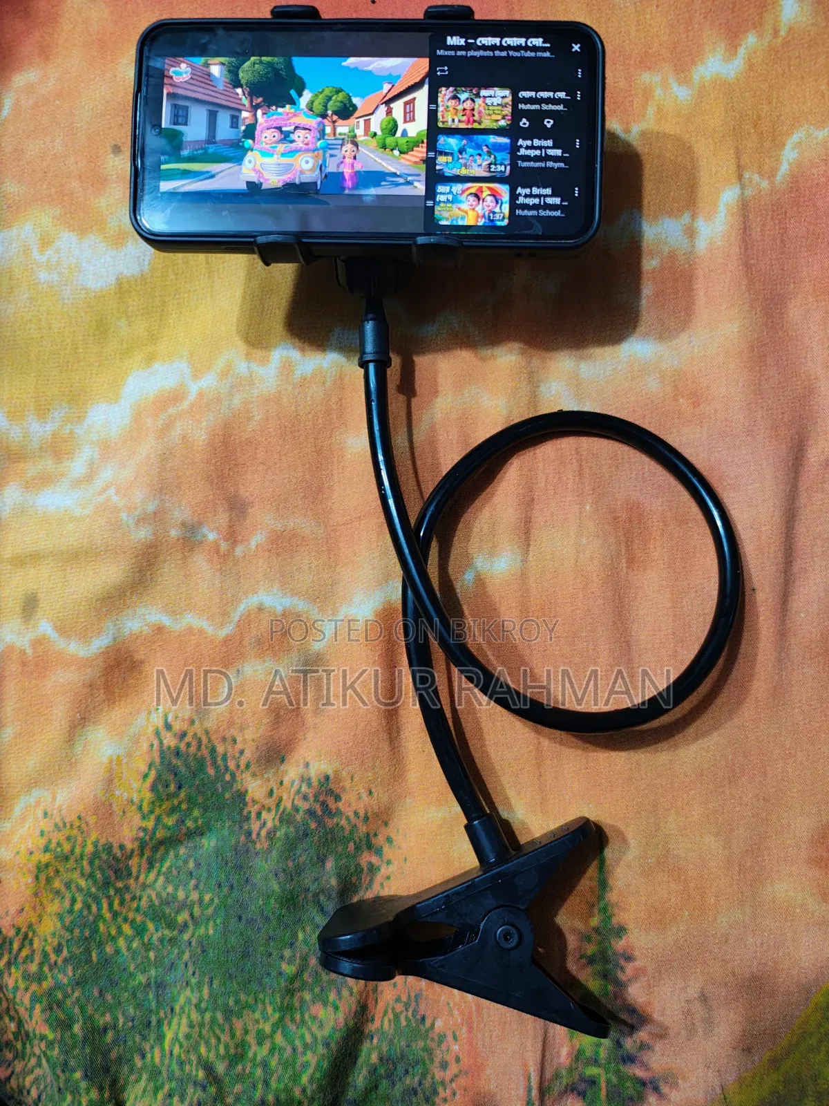 Flexible Mobile Stand