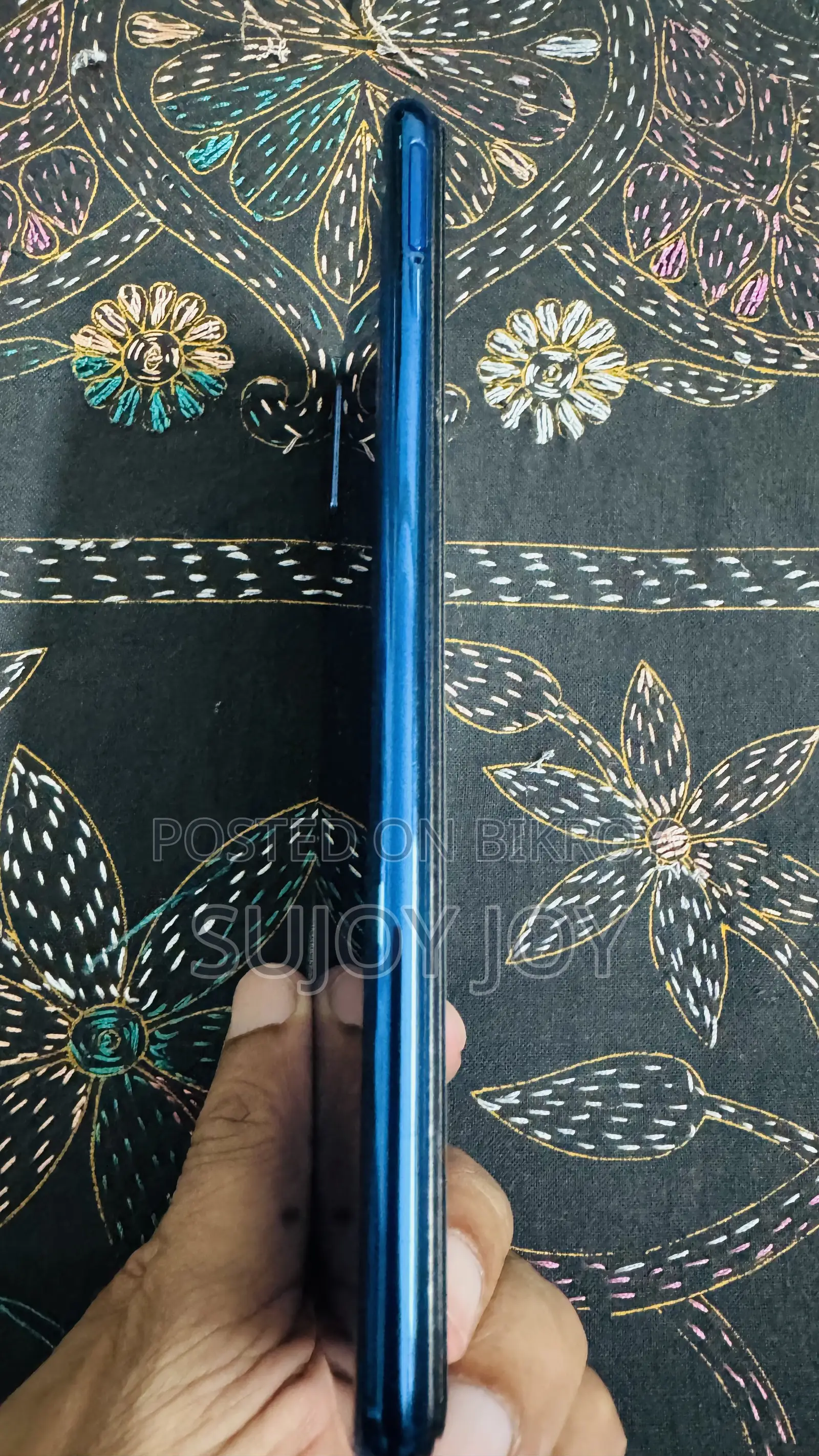 স্যামসাং গ্যালাক্সি এ৭ ৬৪ জিবি নীল