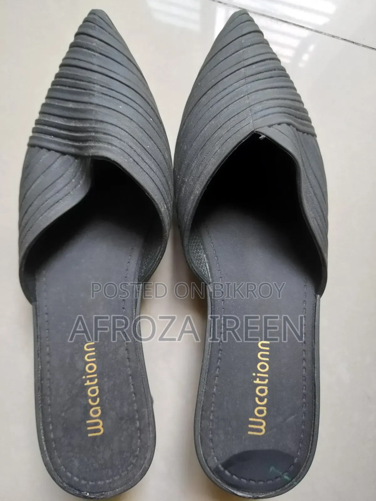 Shoe For Sell