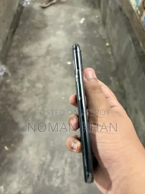 অ্যাপল আইফোন এক্সএস ২৫৬ জিবি কালো