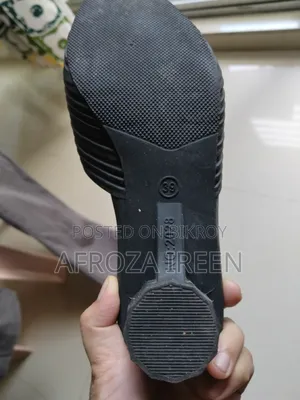 Shoe For Sell
