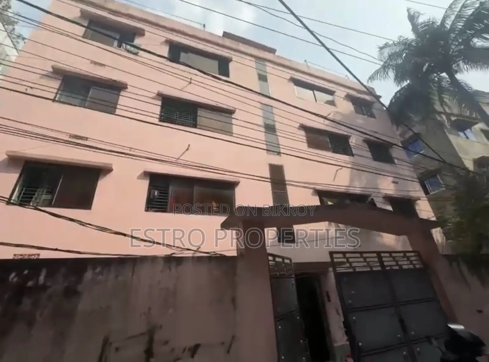 ৩ বেডরুমের বাড়ি নিউ মার্কেট খুলনা, খুলনা সদর-এ বিক্রয়ের জন্য