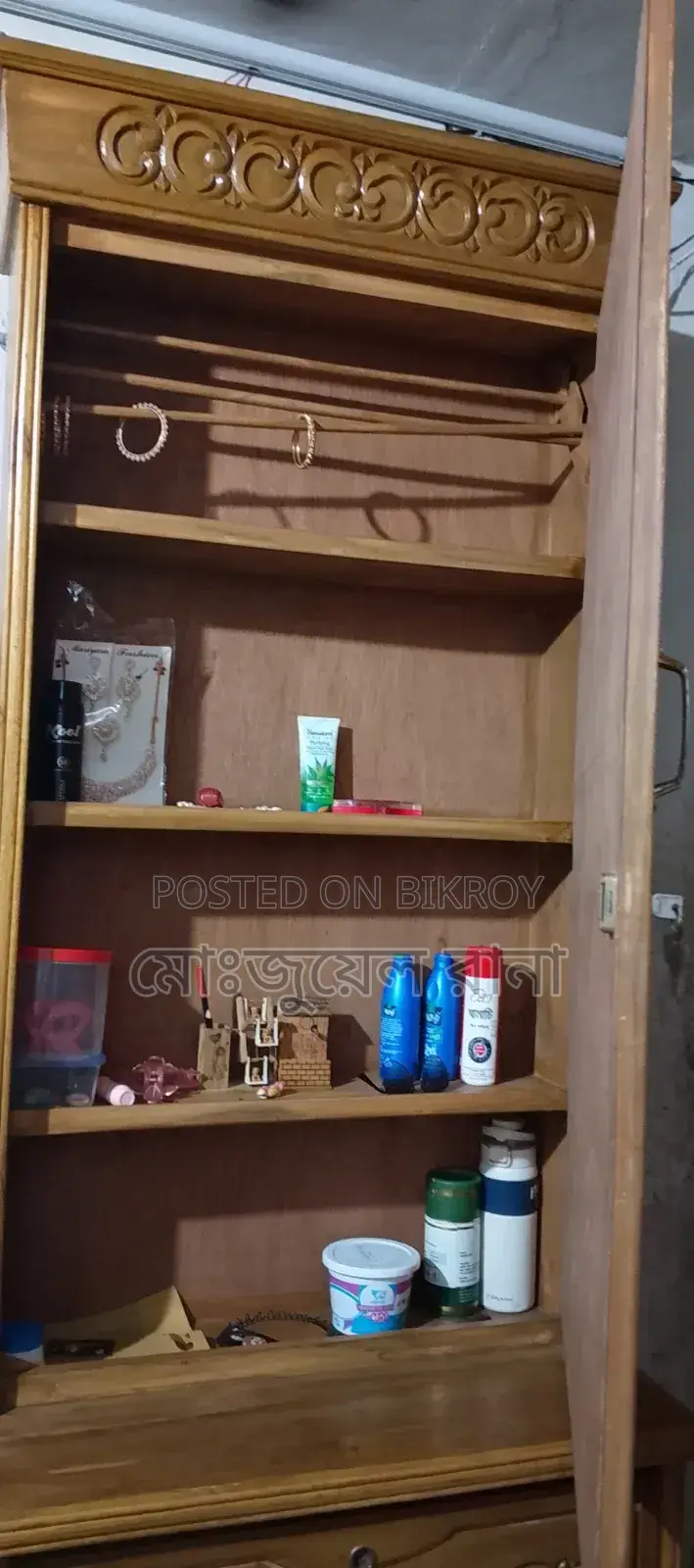 Dressing table will be sold