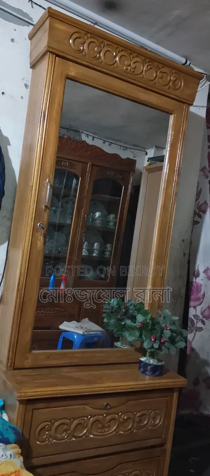 Dressing table will be sold