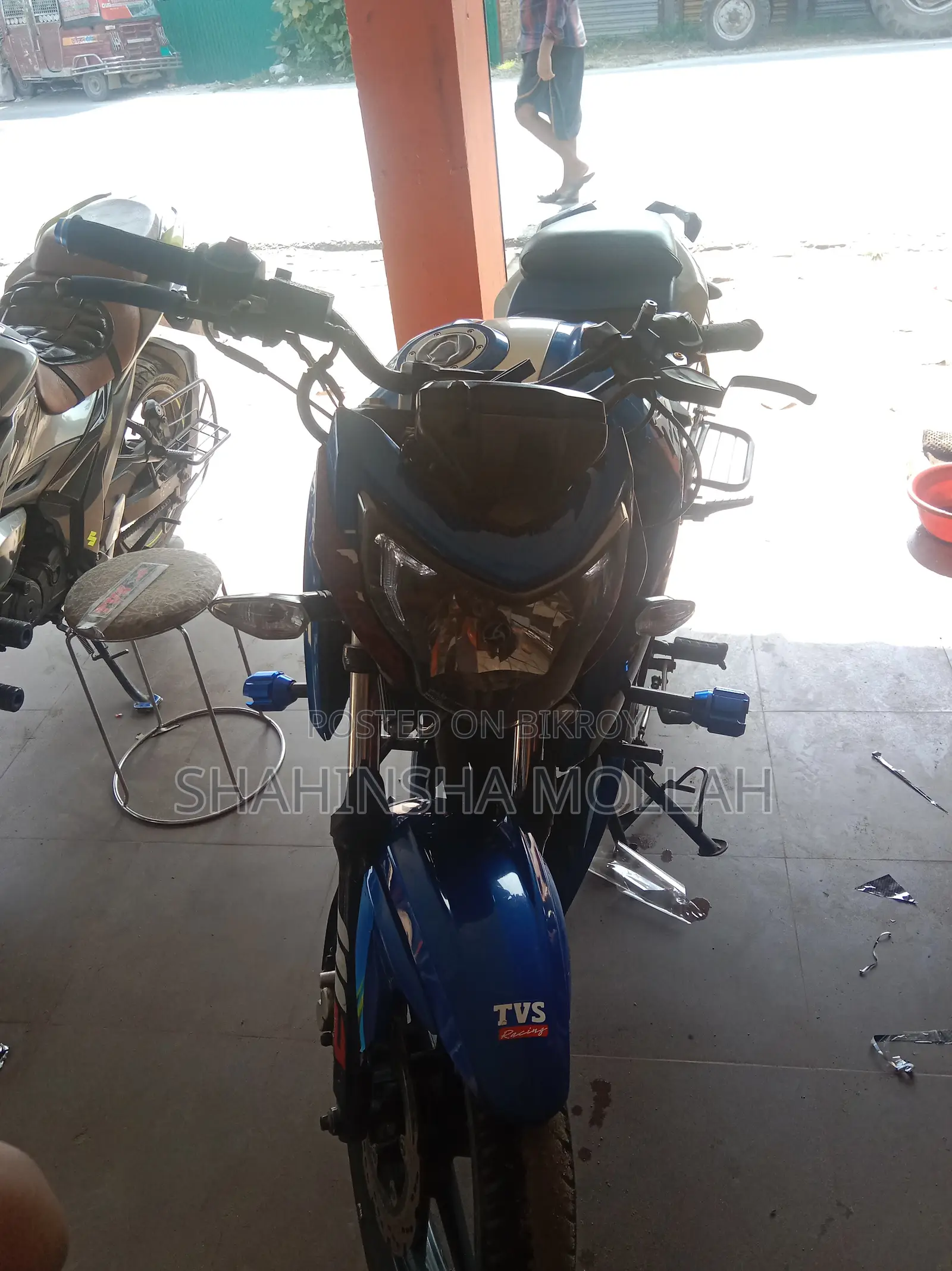 TVS Apache RTR 160 4V 2020 Blue