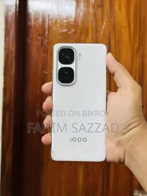 iQOO Neo11 256 GB White