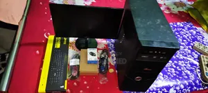 Desktop Computer Samsung 4GB HDD 500GB