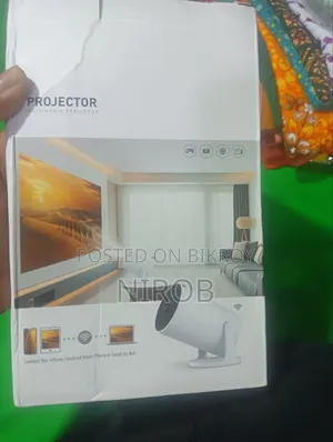নতুন এর মতো প্রজেক্টর বিক্রি