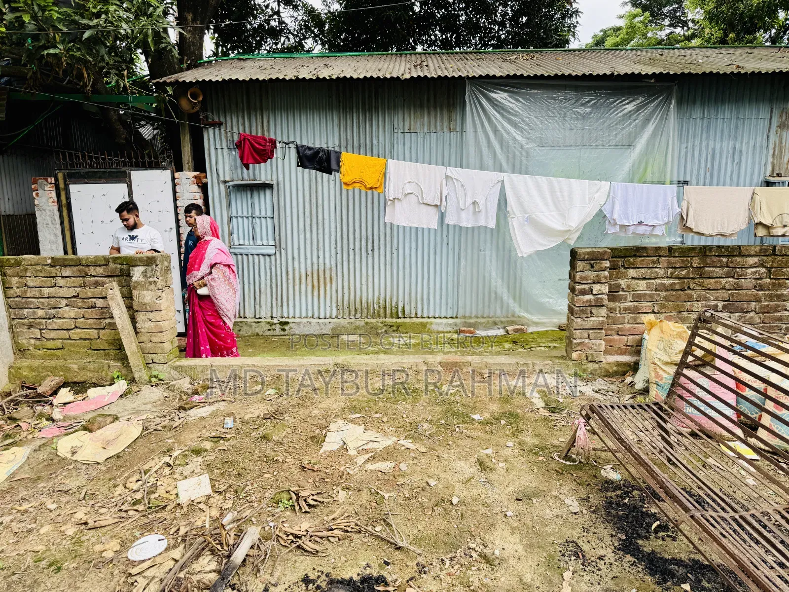জমিটি বিক্রি করা হবে। ধামরাই পৌরসভার উত্তর পাশে ৪নং ওয়ার্ড ৬ নাম্বার।