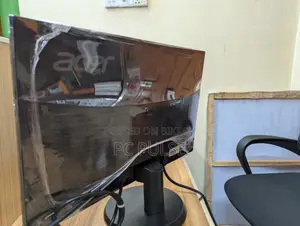 Acer 19" Hd Led Monitor (Like New Used)