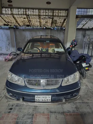 Nissan Sunny 2003 Blue