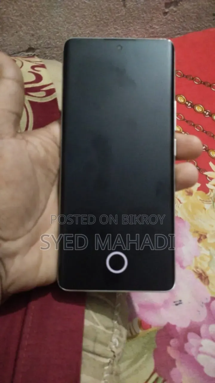 Realme 10 Pro+ 128 GB Gold