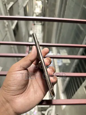 Apple iPhone XS 64 GB Gold