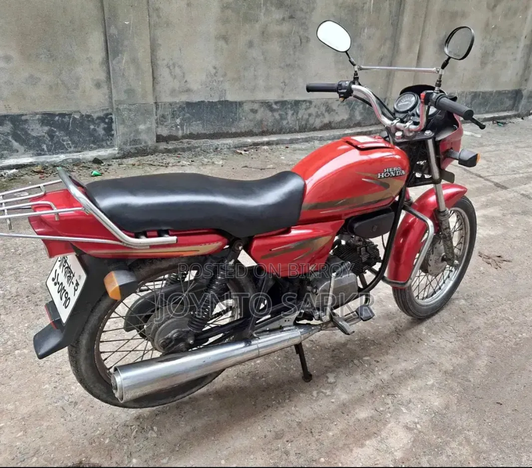 New Hero Dawn 100 2010 Red