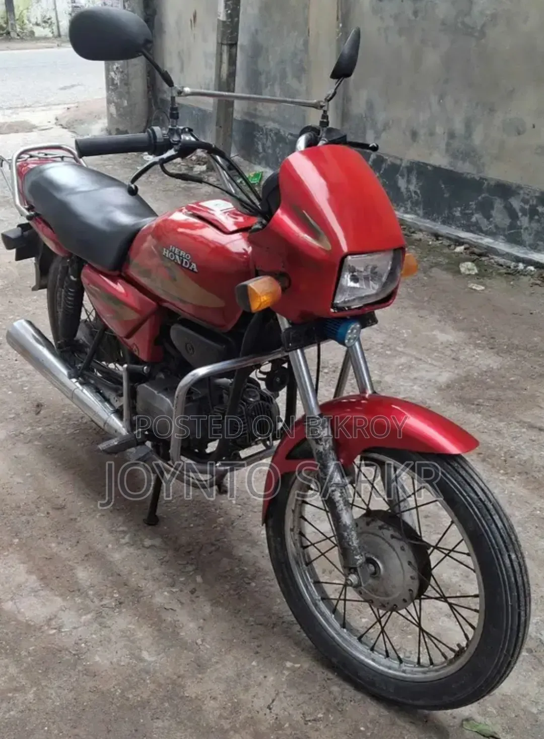 New Hero Dawn 100 2010 Red