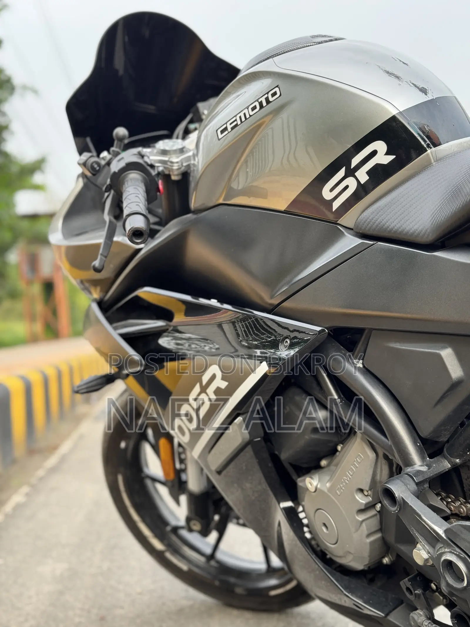 CFMoto 300SR 2025 Gray