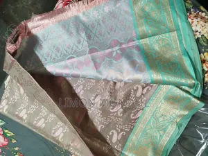 Jamdani Saree
