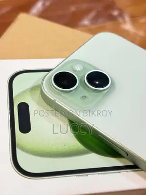 Apple iPhone 15 256 GB Green