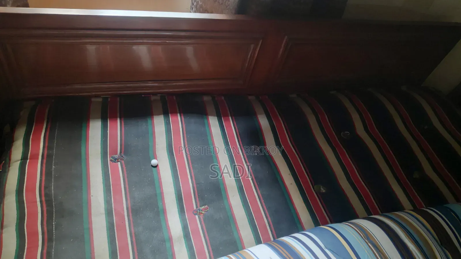 Double Size Wooden Bed (Jajim, Toshok, Balish Soho)