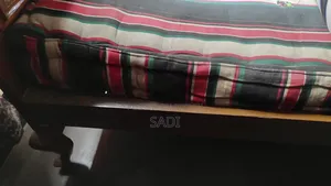 Double Size Wooden Bed (Jajim, Toshok, Balish Soho)
