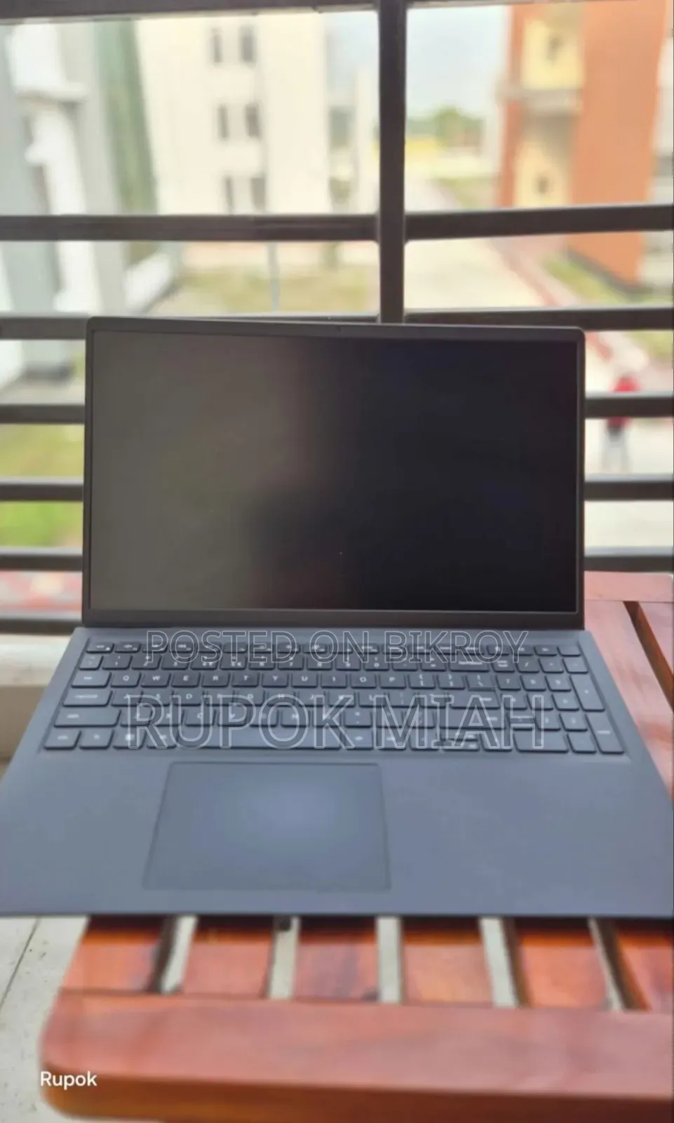 Laptop Dell Inspiron 15 8GB Intel Core i3 SSD 512GB