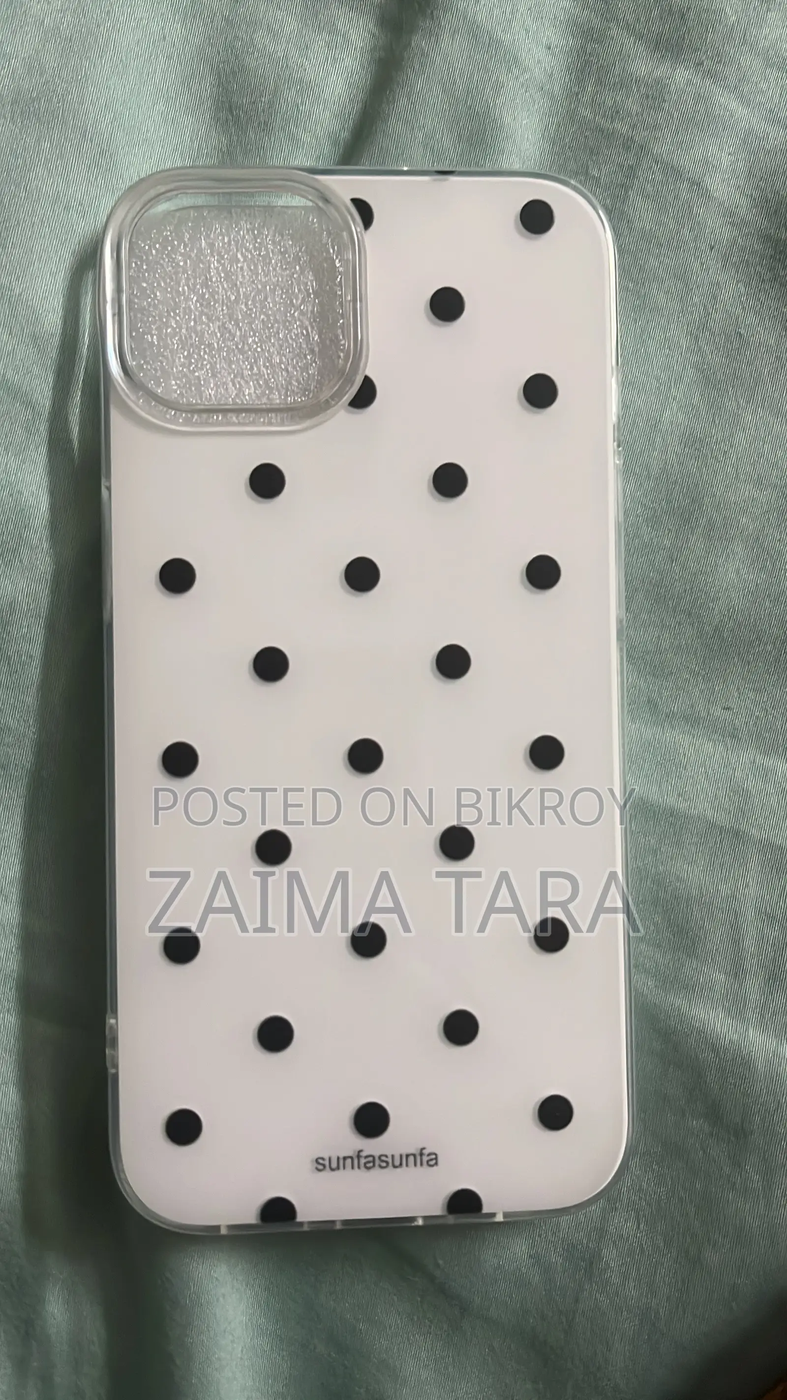 iPhone 13 পোলকা ডট ফোন কভার