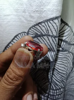 Natural Commercial Ruby (Chuni / Manik)