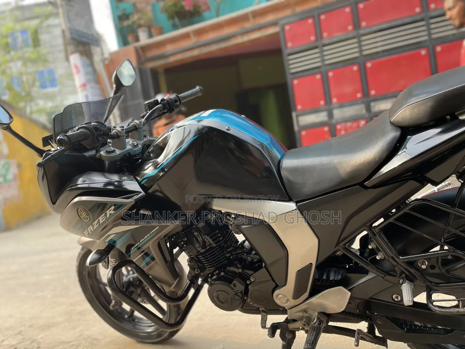 Yamaha 2016 Black