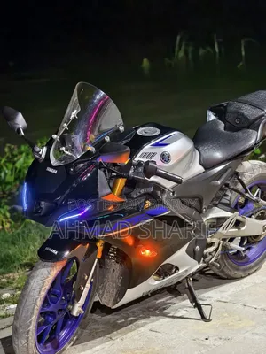 Yamaha R1 2024 Silver