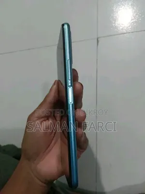 Vivo Y20G 128 GB Blue