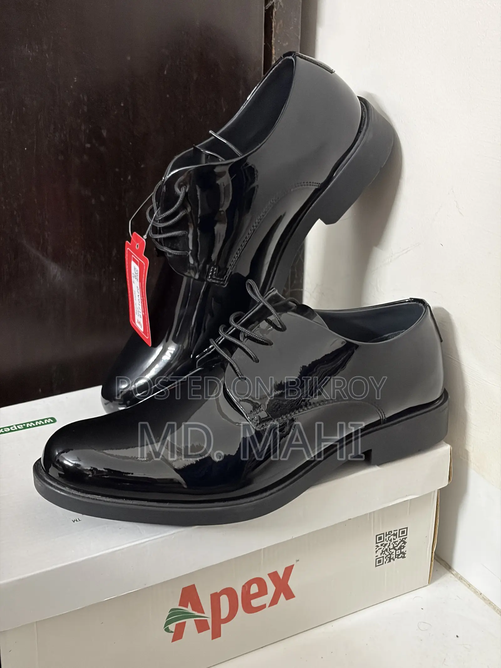 Apex Oxford Shoe