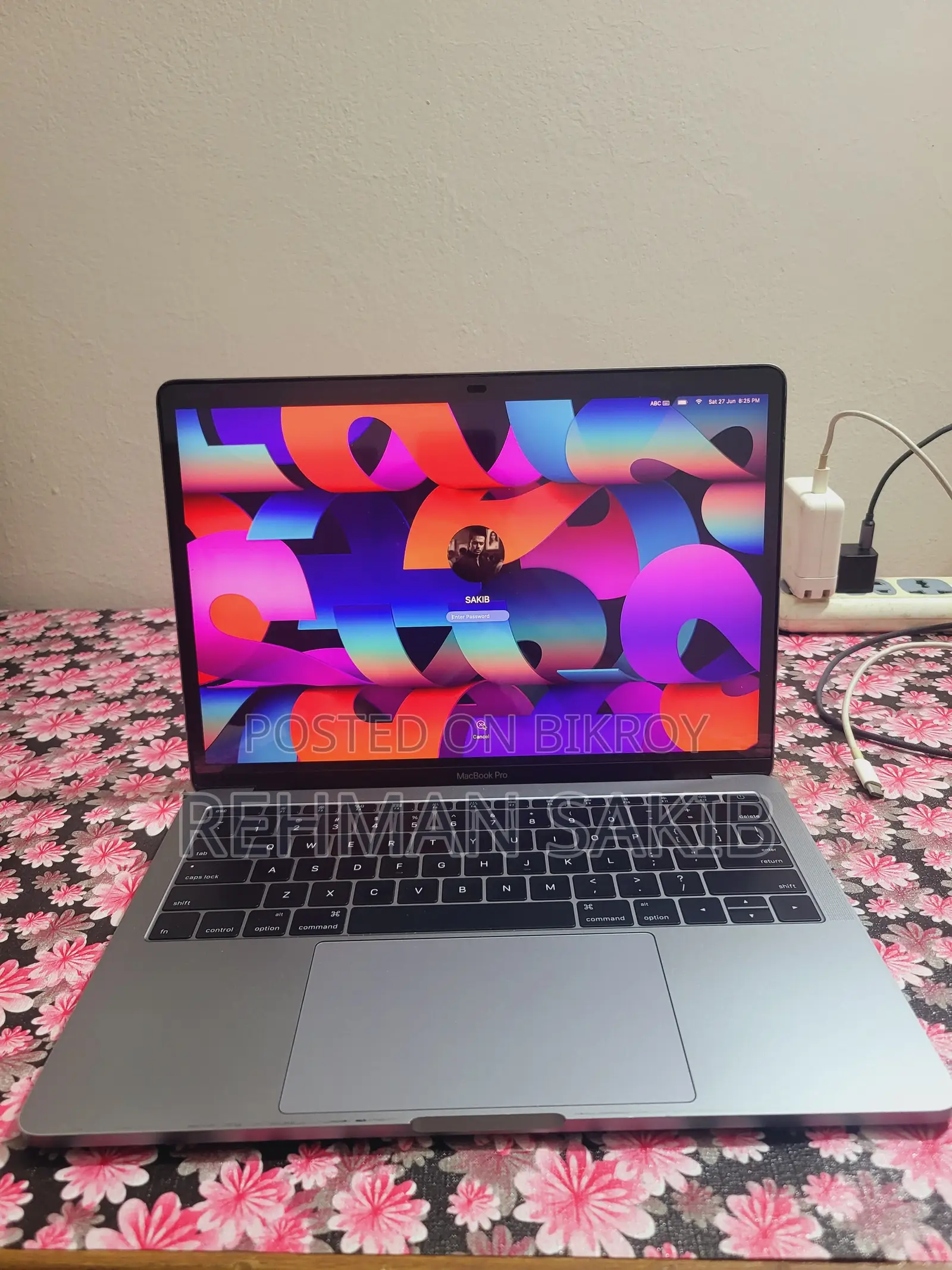 Laptop Apple MacBook 2016 8GB Intel Core I5 SSD 256GB