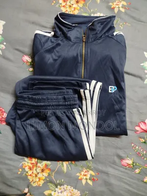 পুলিশ জ্যাকেট ও ট্রাউজার