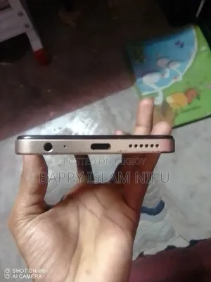 Infinix Smart 8 Plus 128 GB Gold