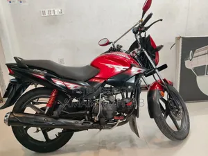 Hero Glamour 2021 Red