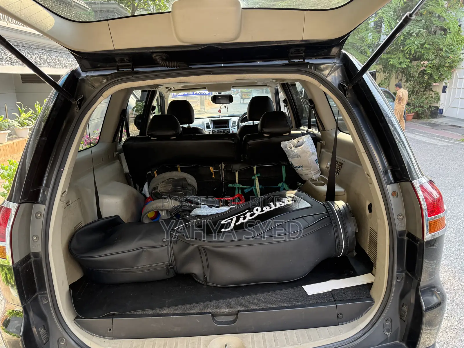 Mitsubishi Pajero 2010 Black