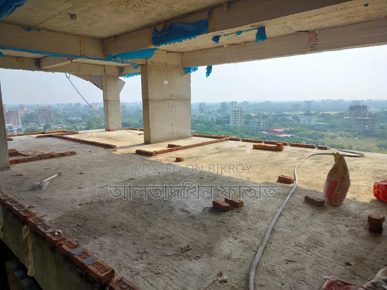 3-bedroom Apartment in semi-ready flat, Mohammadpur for Sale