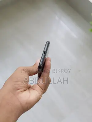 New Apple iPhone 7 32 GB Black