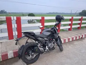 New Hero Xtreme 125R 2026 Black