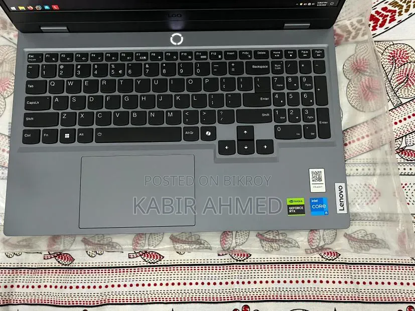 New Laptop Lenovo LOQ 15IRH8 6GB Intel Core i5 SSD 512GB
