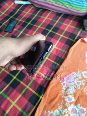 স্যামসাং গ্যালাক্সি এ২০ ৩২ জিবি নীল
