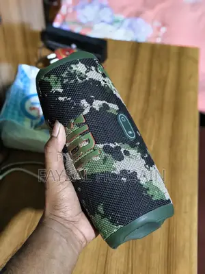 JBL Charge 5