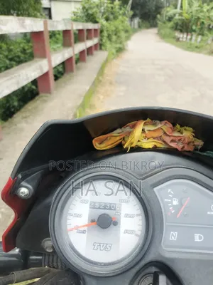 টিভিএস মেট্রো ২০২২ রেড