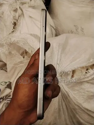 Infinix Hot 60i 256 GB White