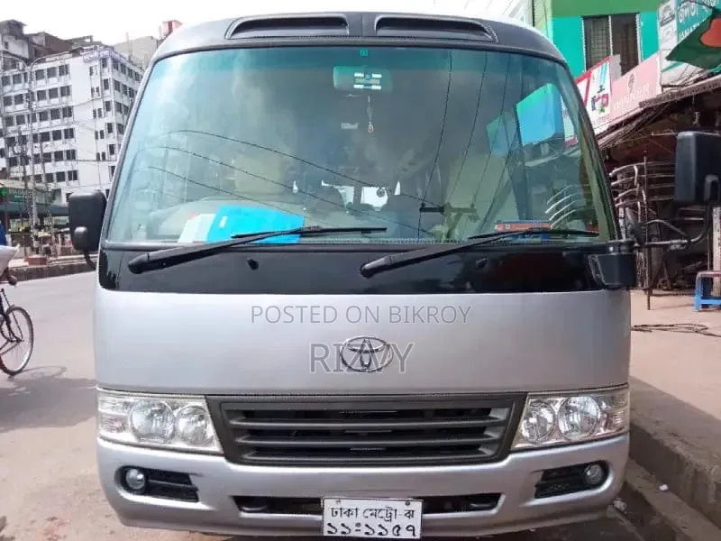 Toyota Coaster 2012 Silver