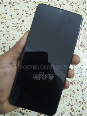Vivo Y04 128 GB